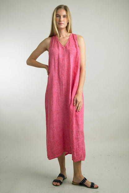 Woman's Sleeveless Dress