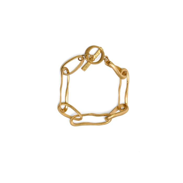 GOLD HAMMERED LINK BRACELET