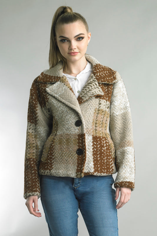 Women's cropped boucle jacket with button front and pockets