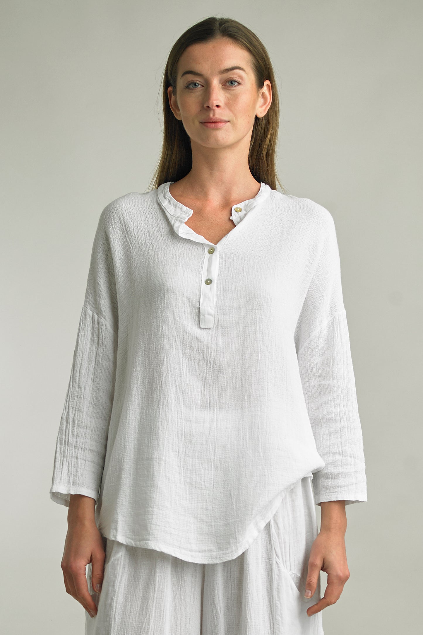 Women's 3/4 sleeve, 1/2 button, washed linen top