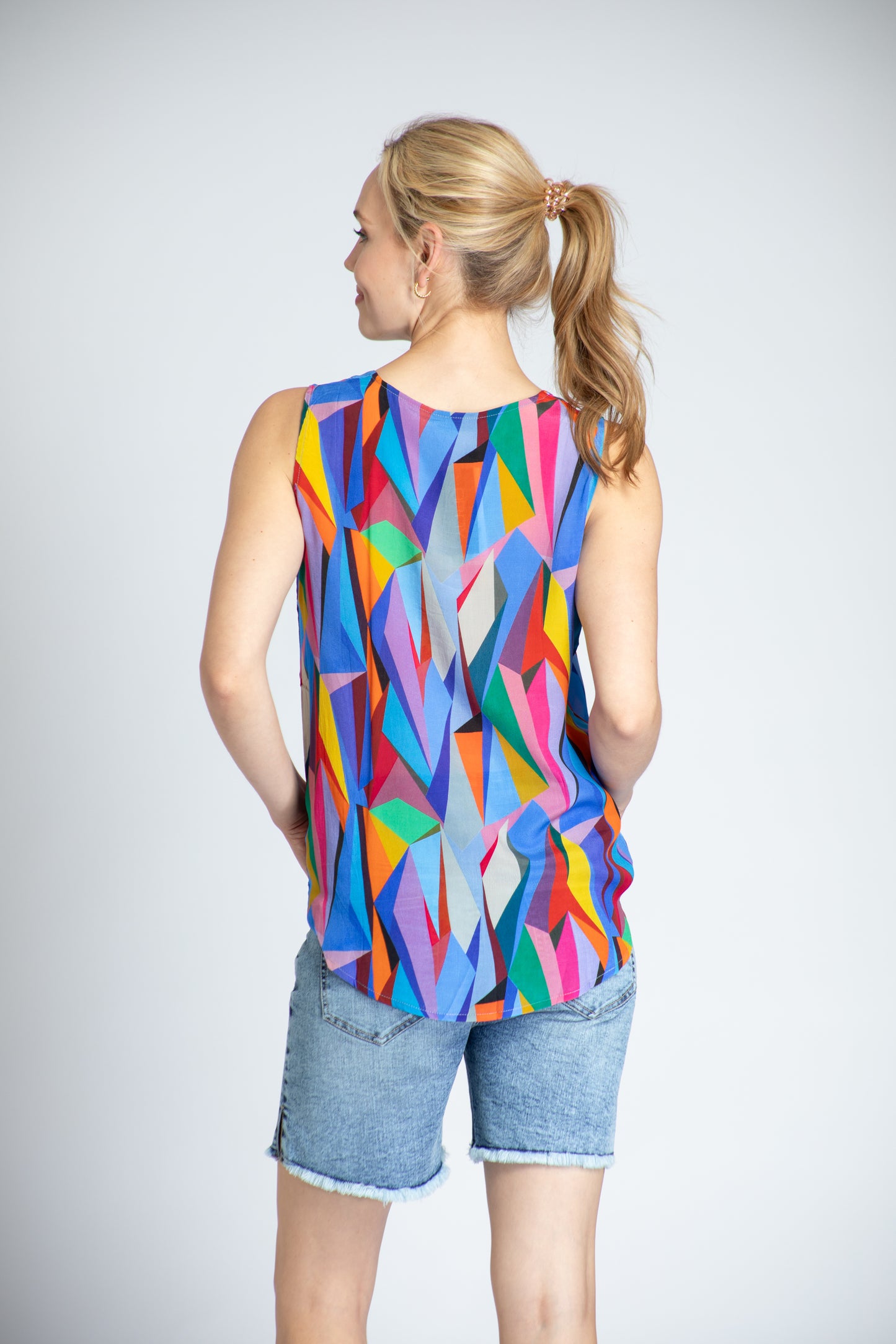 Women's V-Neck sleeveless Tank Top