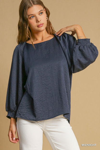 Scoop Neck High Low top w/ Pleated 3/4 Sleeve