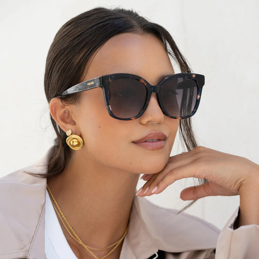 Amber Freyr's Sunglasses