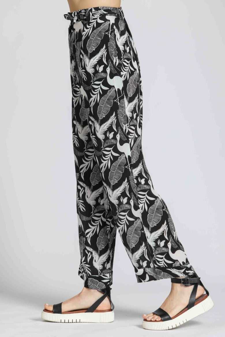 Women's Pull on pants